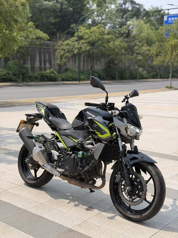 川崎 Z400