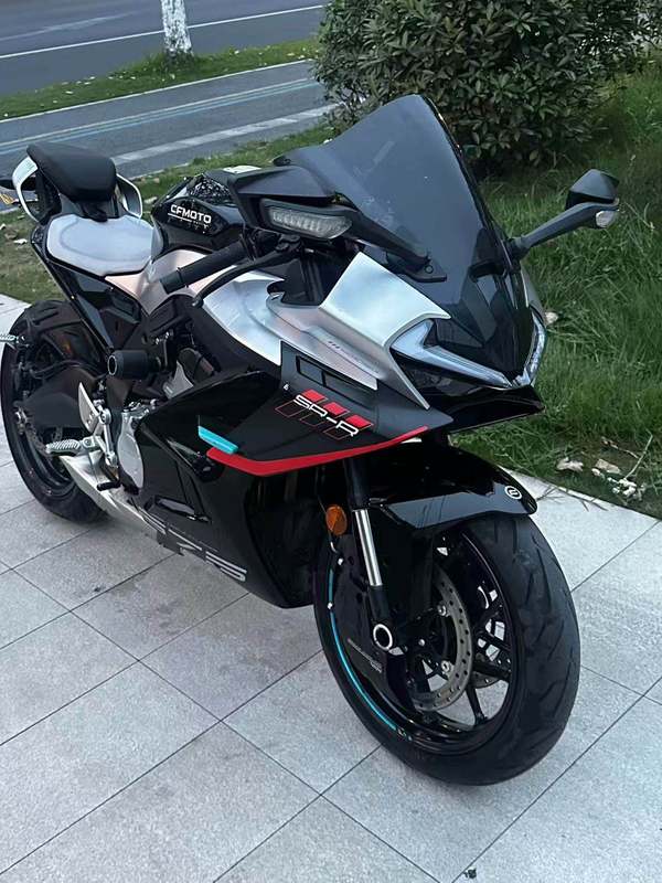 春风 675SR