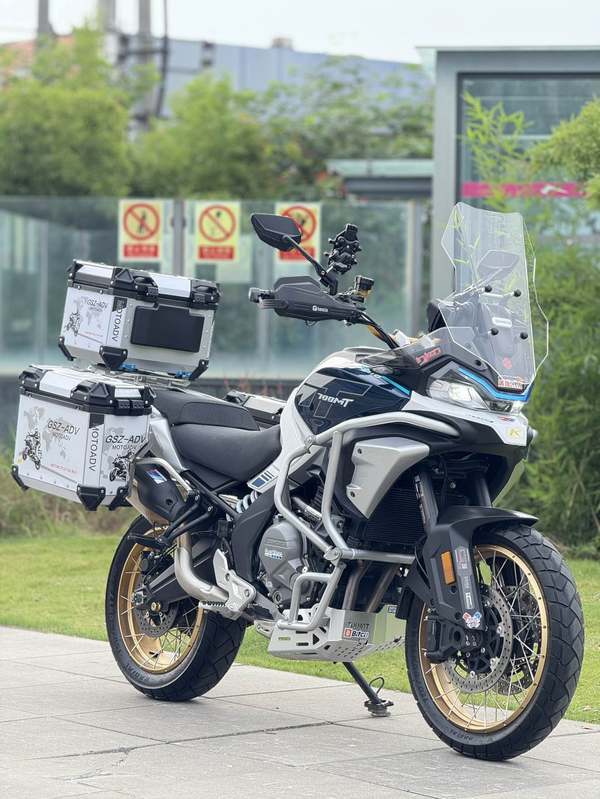 春风 700MT