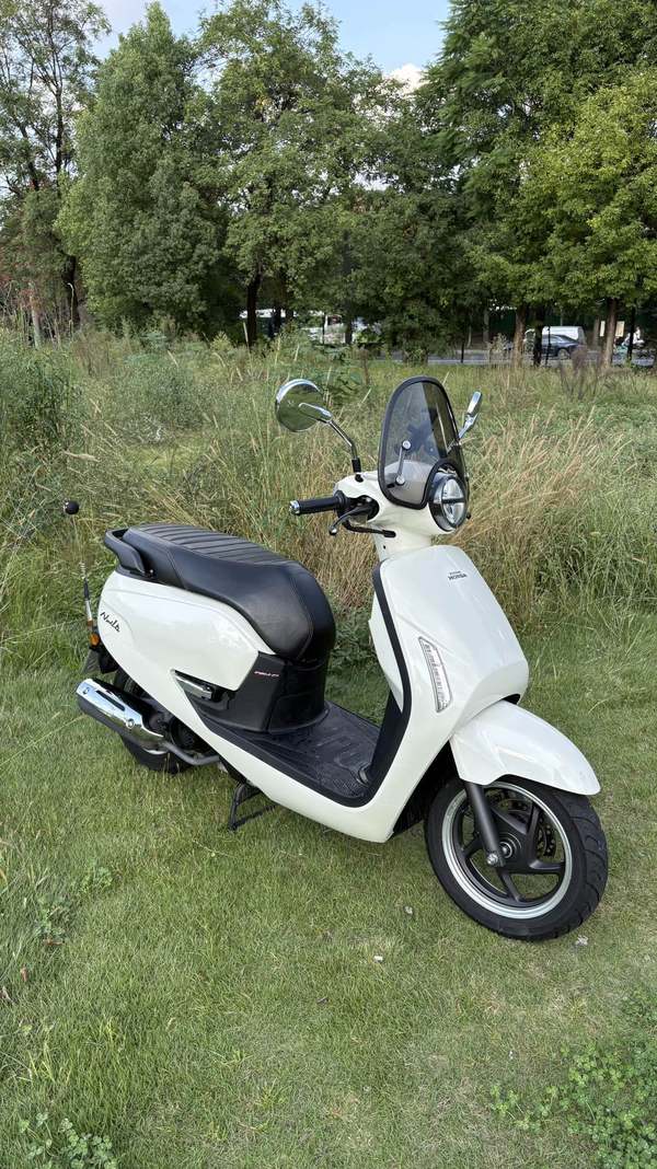新大洲本田 NS125LA