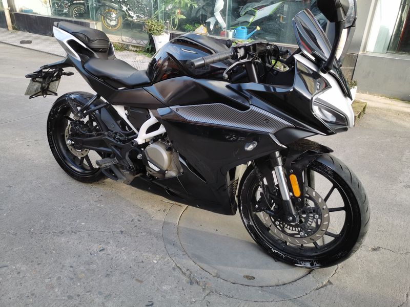 春风 250SR