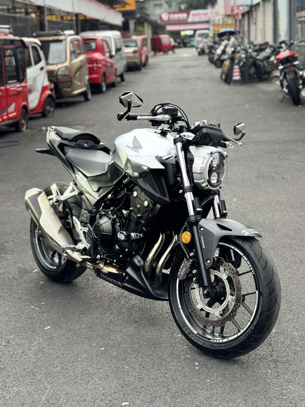 本田WING CB400F