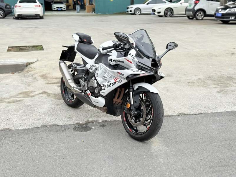 无极 RR500S