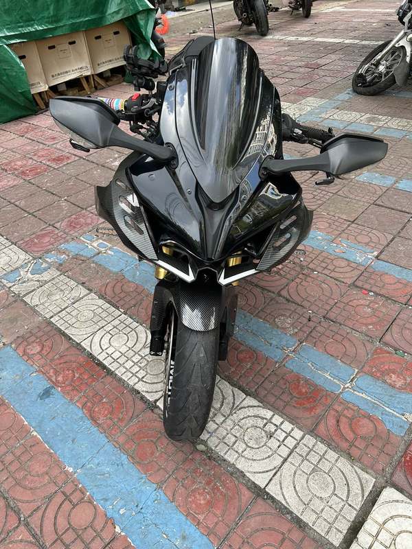 QJMOTOR 赛600