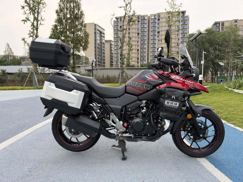 豪爵铃木 DL250