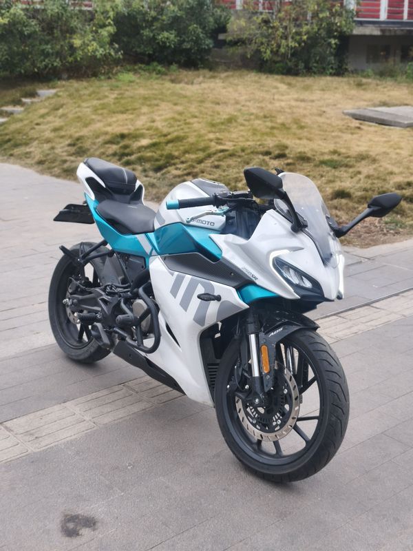 春风 250SR