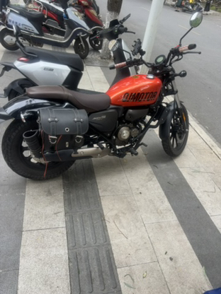 QJMOTOR 闪150
