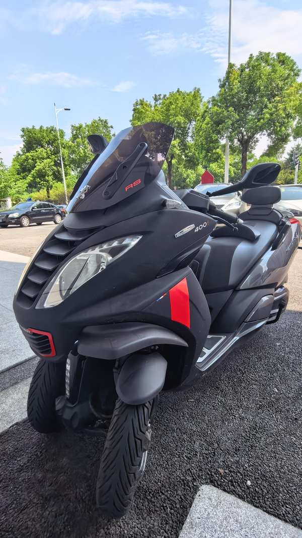 标致 大都会 Metropolis 400i