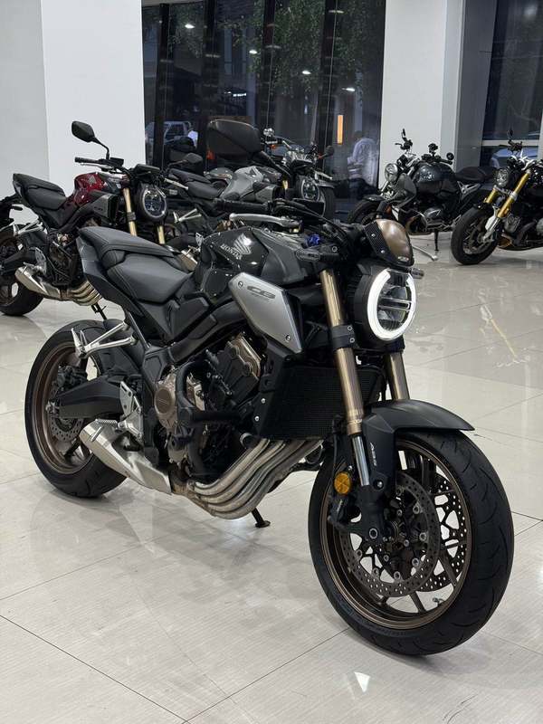 本田DREAMWING CB650R 