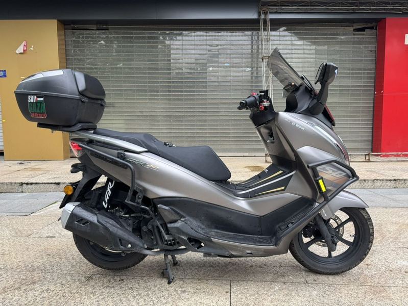 豪爵 UFR150
