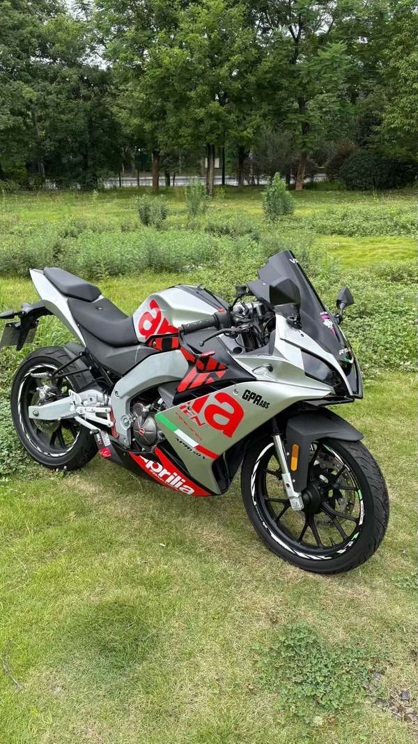 宗申阿普利亚 GPR150R