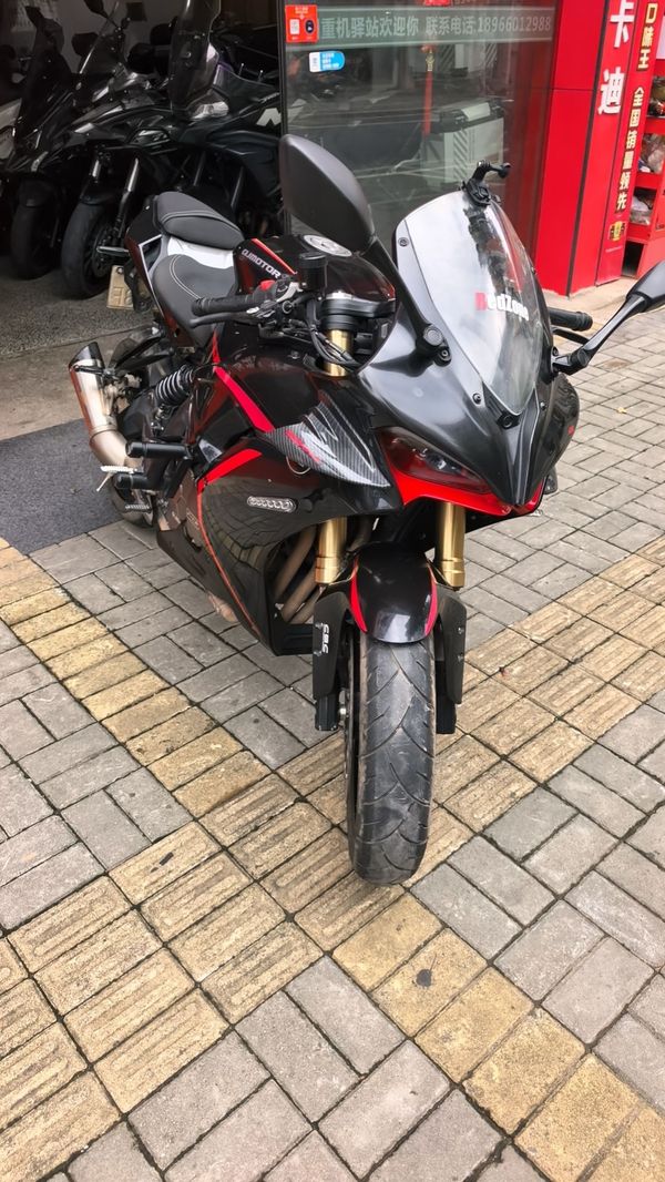 QJMOTOR 赛600