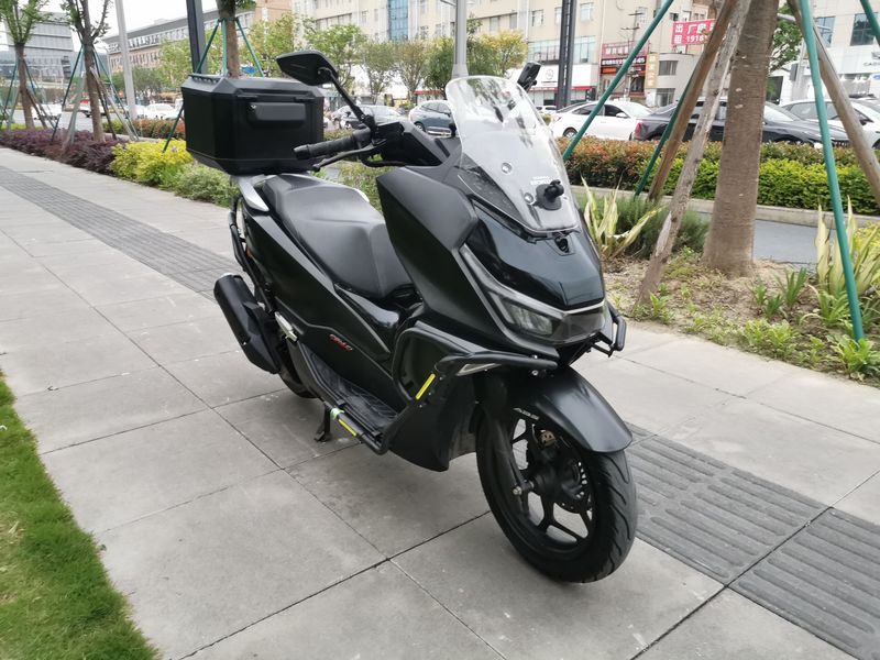 新大洲本田 NS150GX