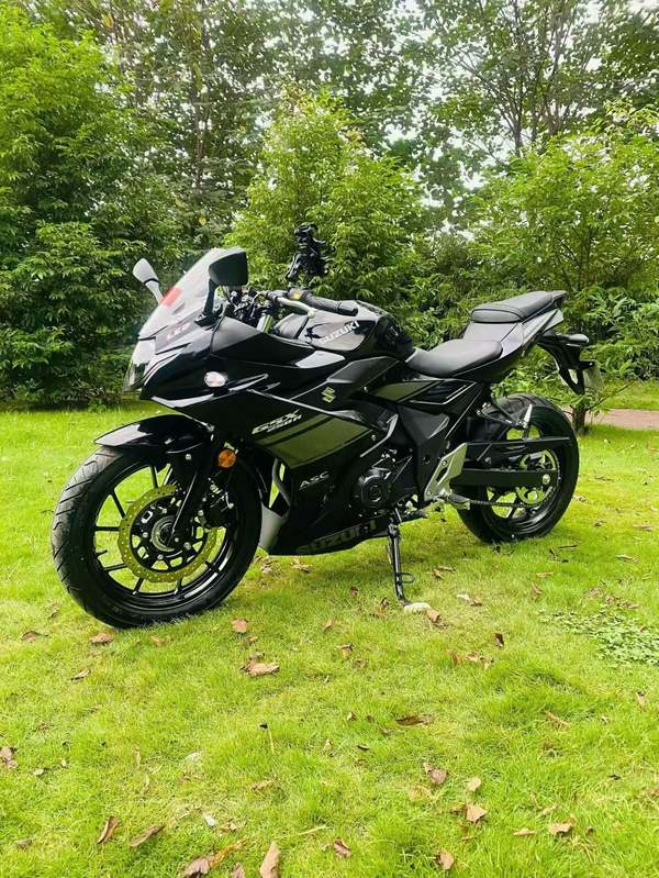 豪爵铃木 GSX250R