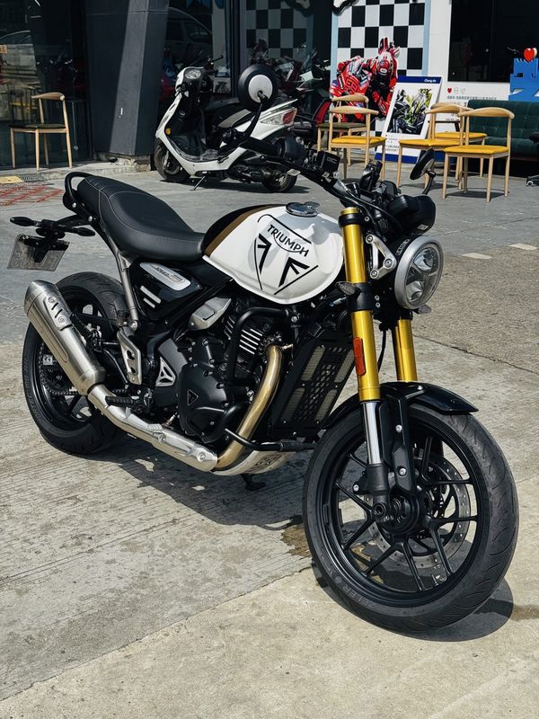 凯旋 Speed 400