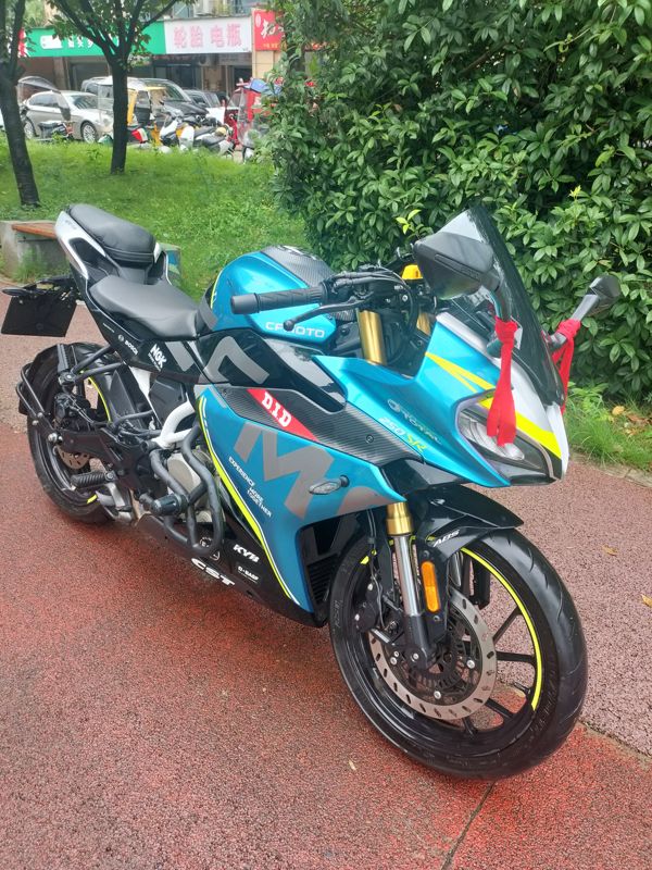 春风 250SR