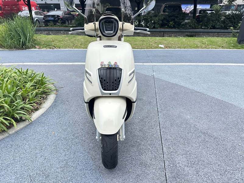 南方 梦拉丽莎 飞戈150