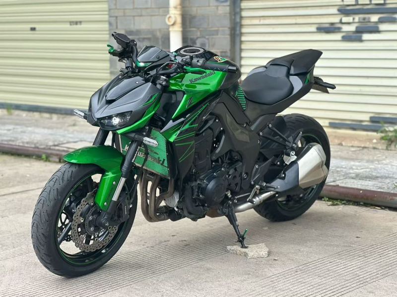 川崎 Z1000