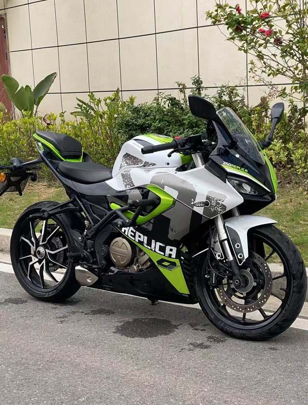 QJMOTOR 赛250
