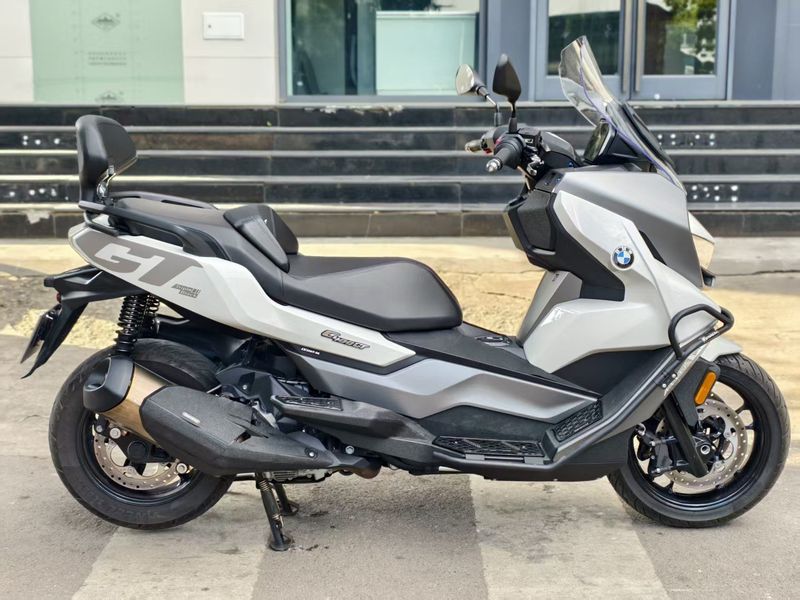 宝马 C 400