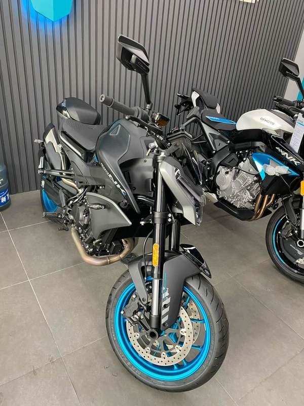 春风 800NK