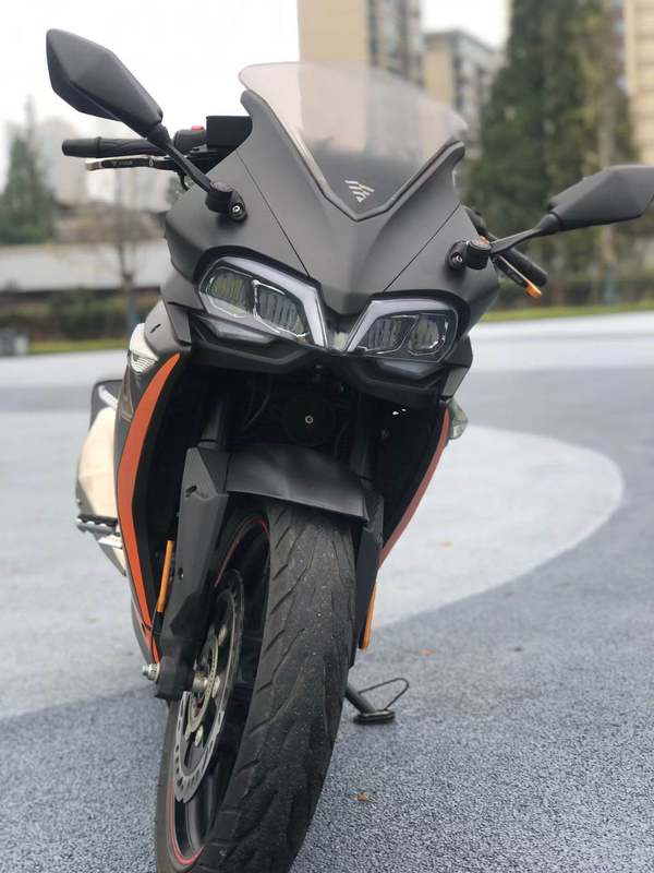 无极 300RR