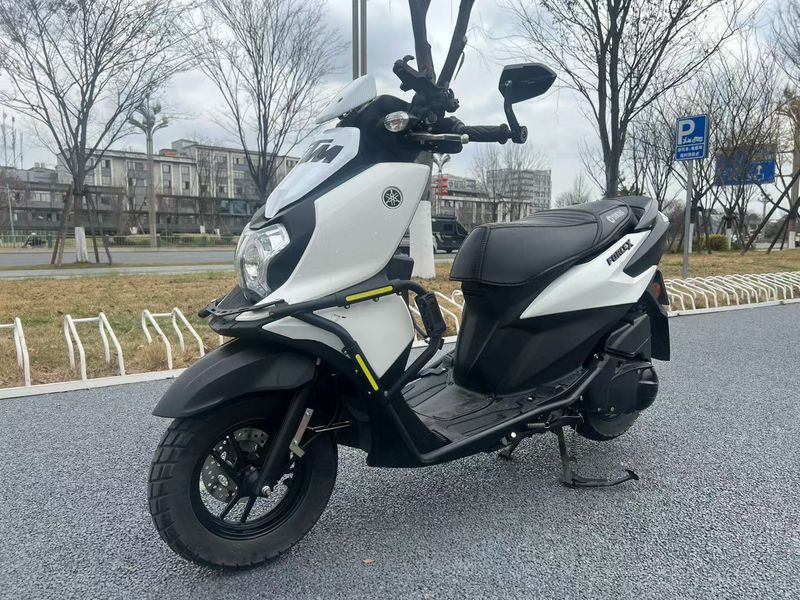 建设雅马哈 福颖125