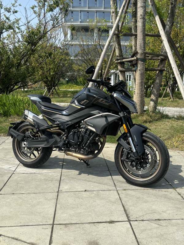 春风 800NK