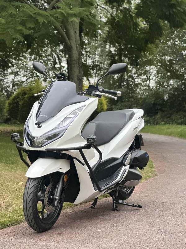 五羊本田 PCX
