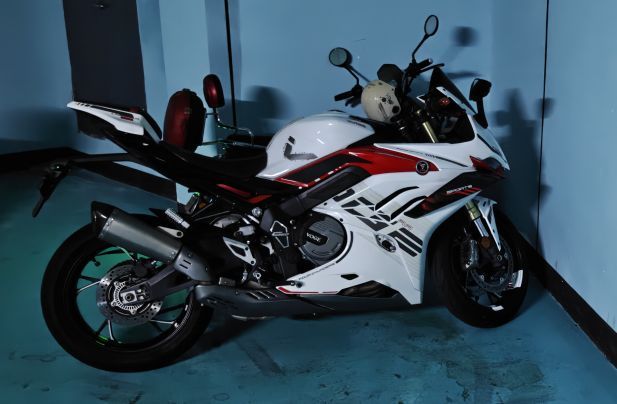 无极 RR660