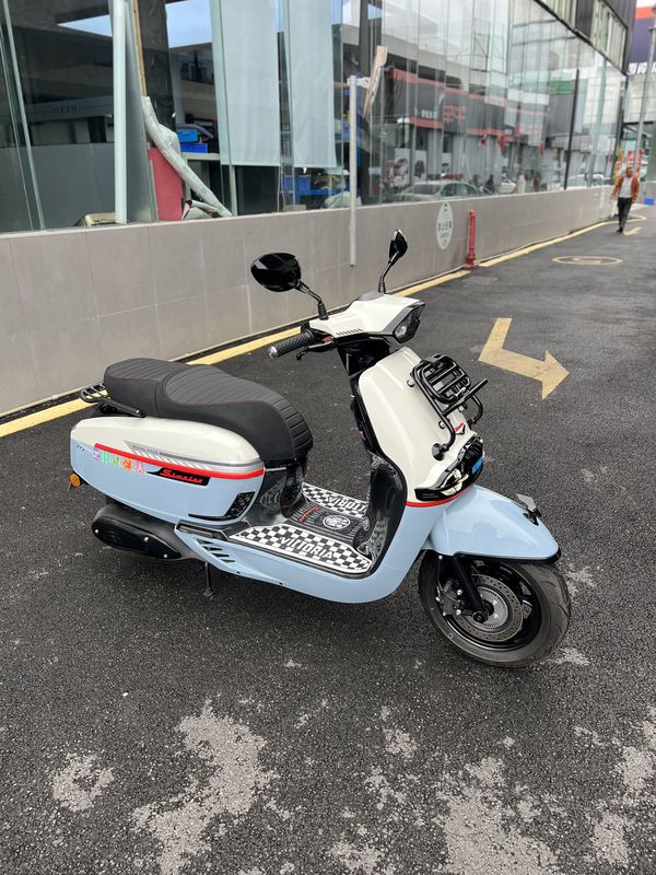 维多利亚 Sixties 250Si