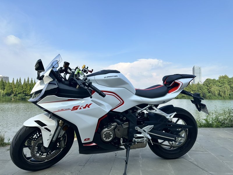 QJMOTOR 赛421