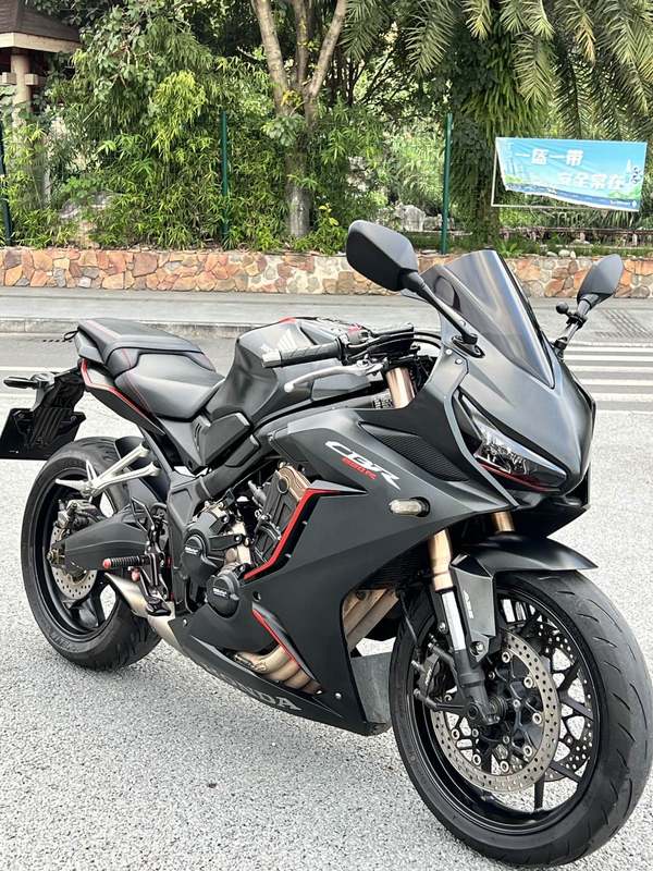 本田DREAMWING CBR650R