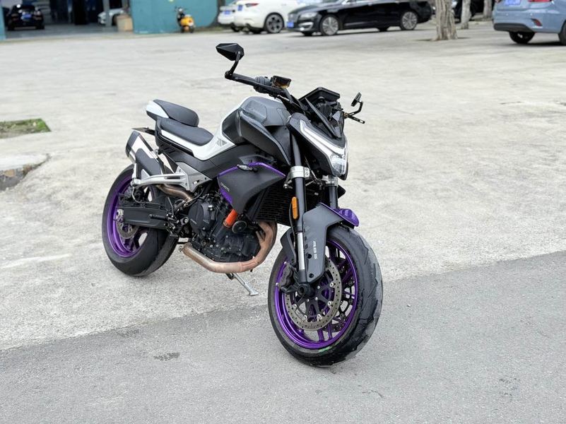 春风 800NK