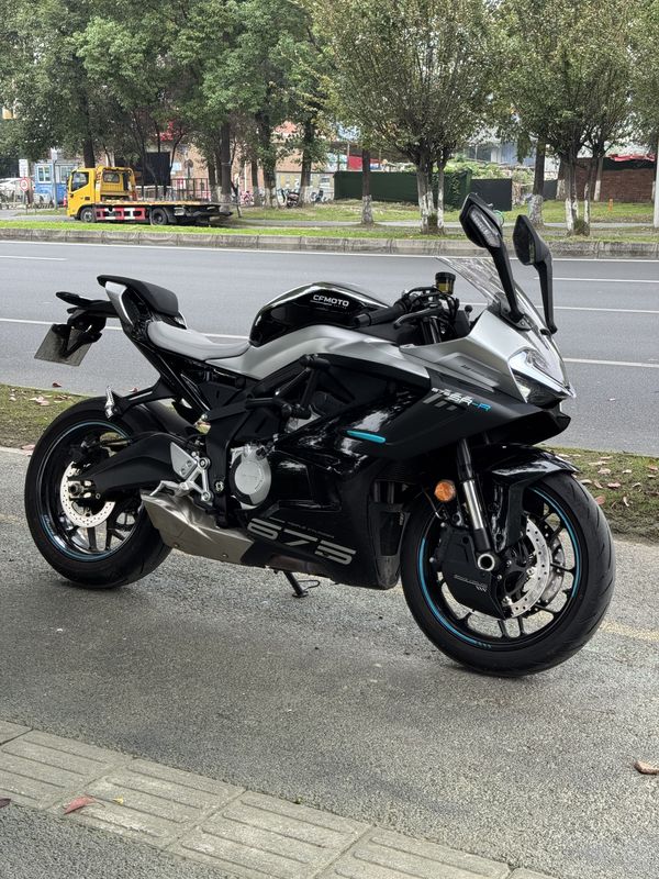 春风 675SR