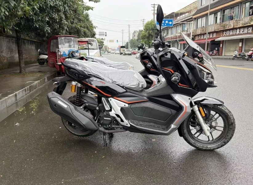 QJMOTOR 鸿250ADV