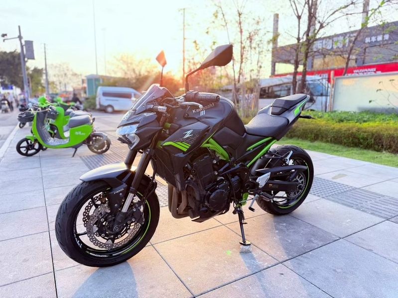 川崎 Z900