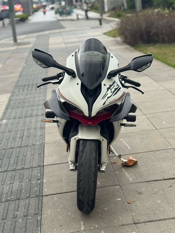 QJMOTOR QJ900GS-8D