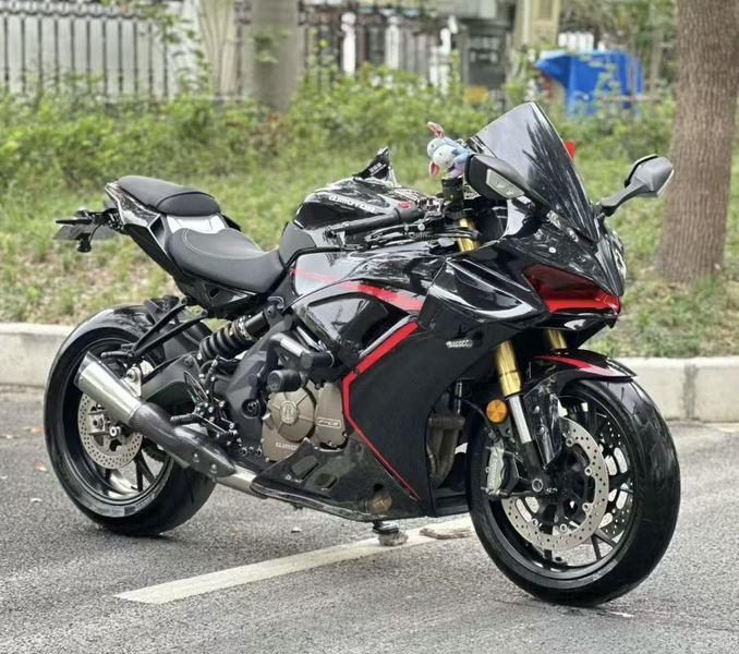 QJMOTOR 赛600