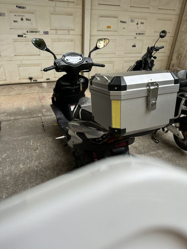 豪爵 USR125 