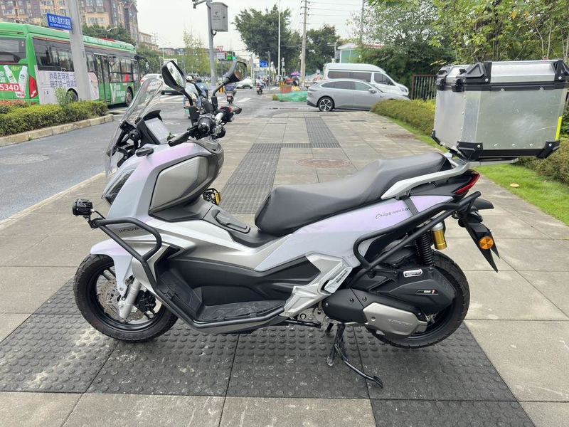 MVCAGIVA 周末疯150
