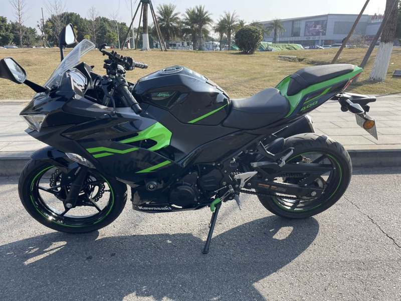 川崎 Ninja 400