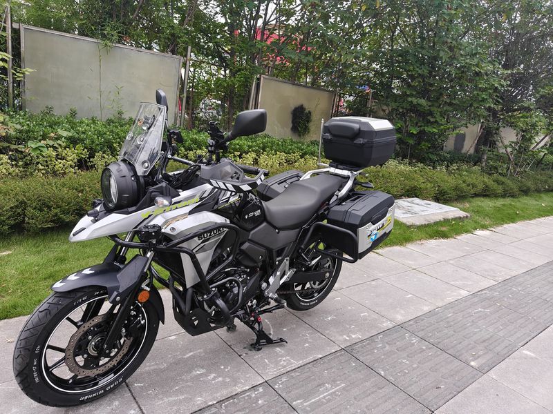 豪爵铃木 DL250