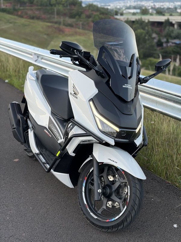 新大洲本田 NS150GX