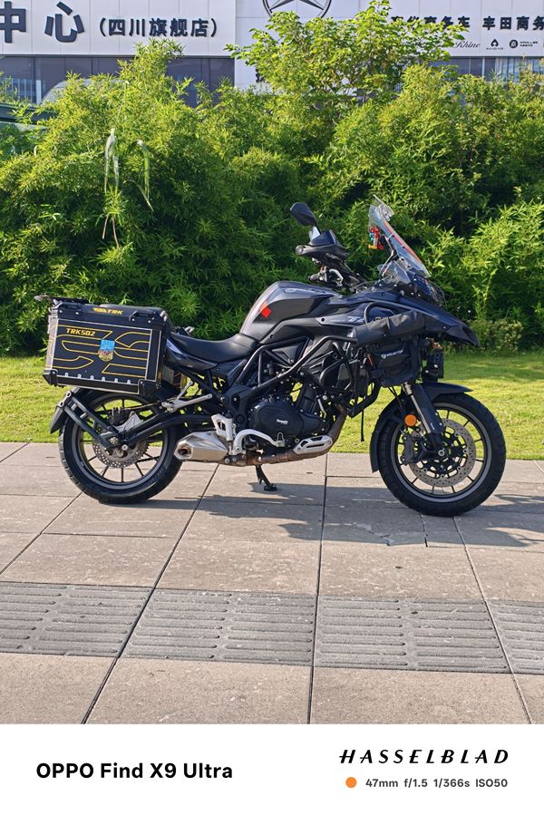 贝纳利 金鹏 TRK502
