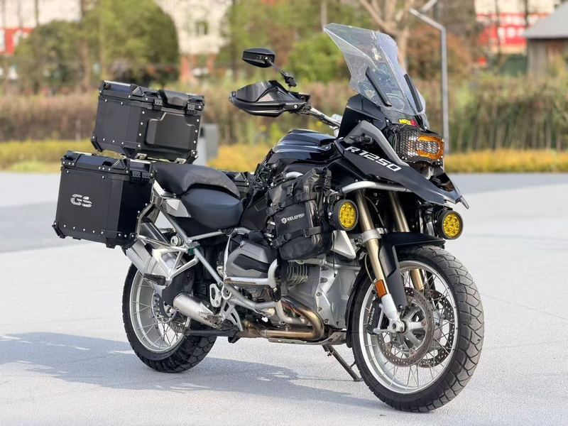 宝马 R 1200 GS