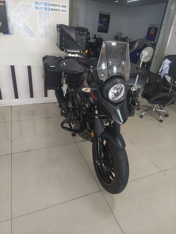 豪爵铃木 DL250