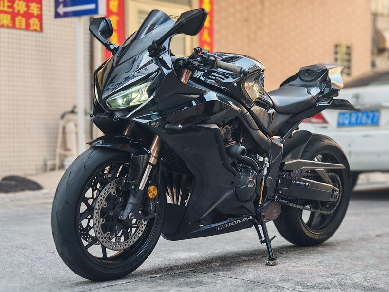 本田DREAMWING CBR650R