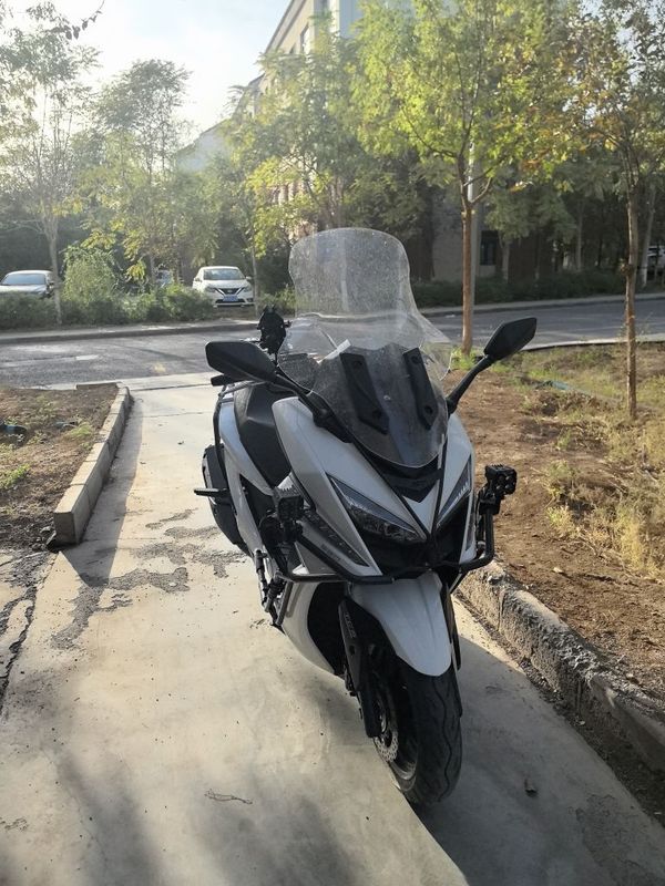 光阳 赛艇 ST250