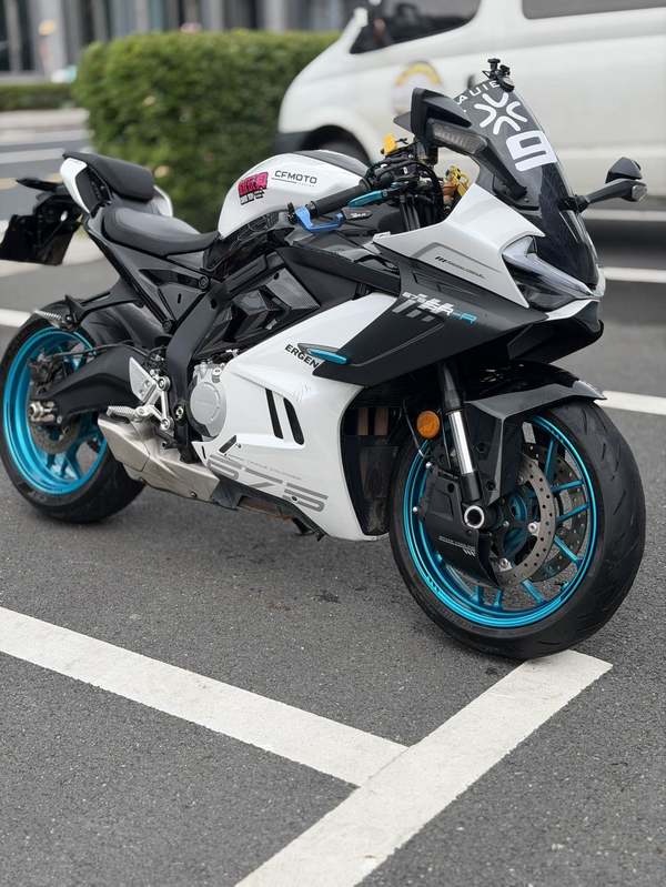 春风 675SR